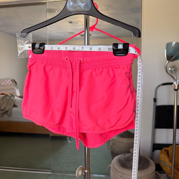 H&M Sport Neon Pink Athletic Shorts - Picture 5 of 5